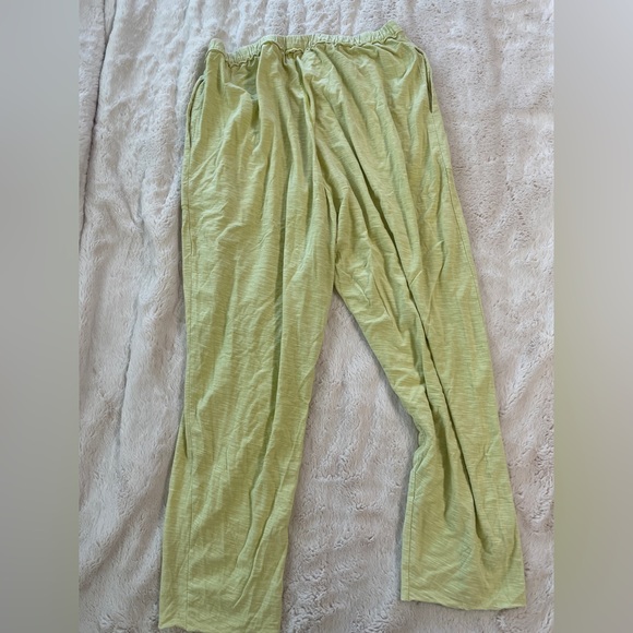 Free People Women’s Lime lounge pants with pockets - Picture 6 of 6